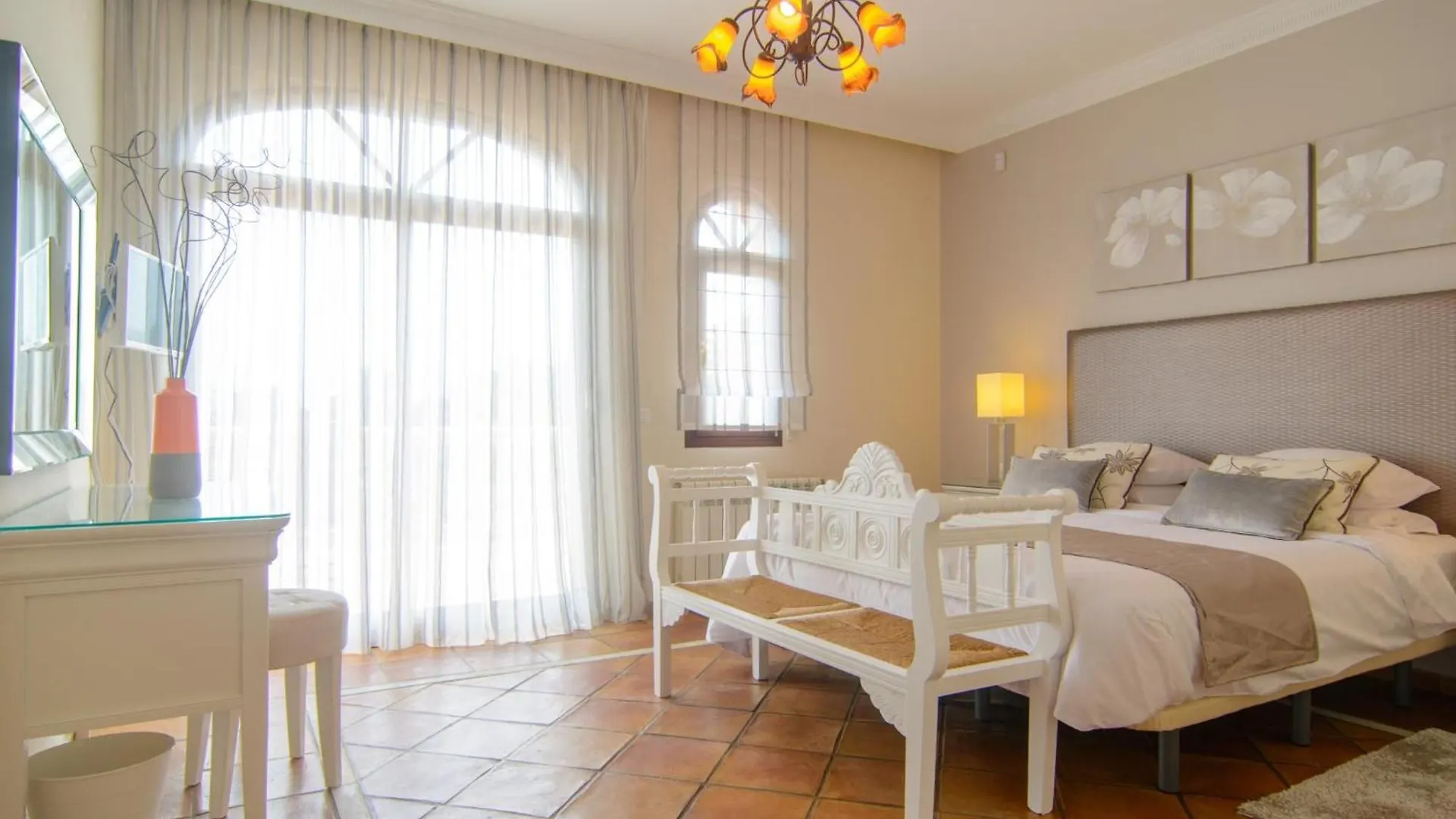 San Pedro 6 Bedroom Villa, Heated Pool, Bbq, Wifi Marbella Сasa de vacaciones