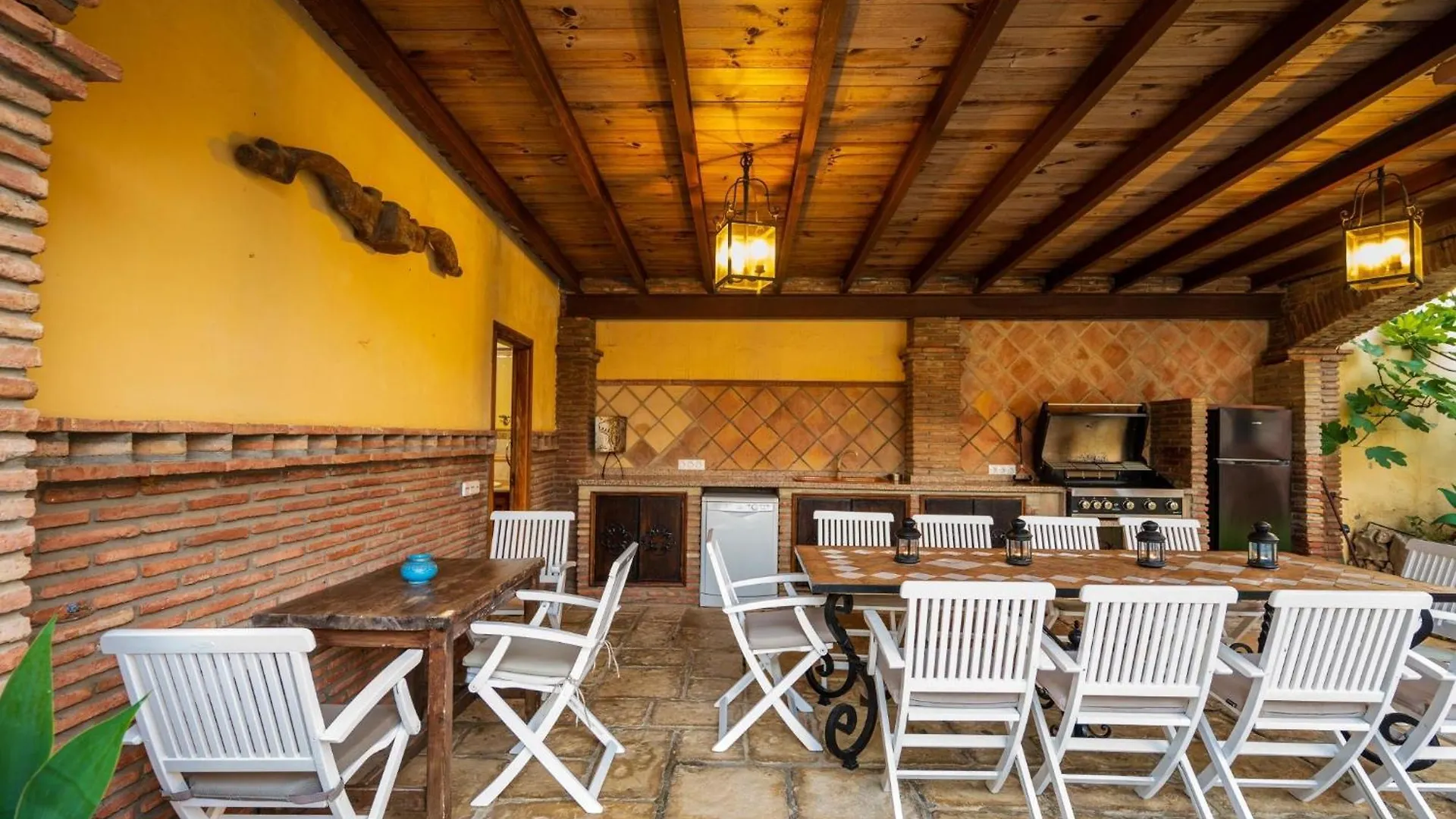 Сasa de vacaciones San Pedro 6 Bedroom Villa, Heated Pool, Bbq, Wifi Marbella